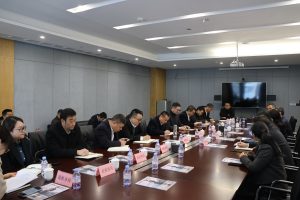 奋力开新局—永嘉县委书记吴呈钱莅临报喜鸟开展新春开工走访慰问